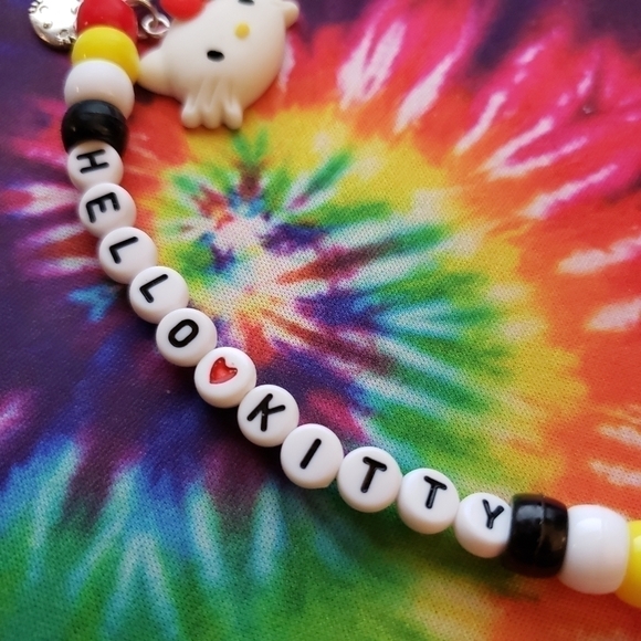 HANDMADE Kawaii Hello Kitty Long Phone Charm - Picture 5 of 11